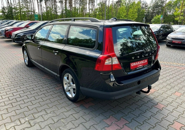 Volvo V70 cena 25900 przebieg: 282090, rok produkcji 2009 z Łosice małe 562